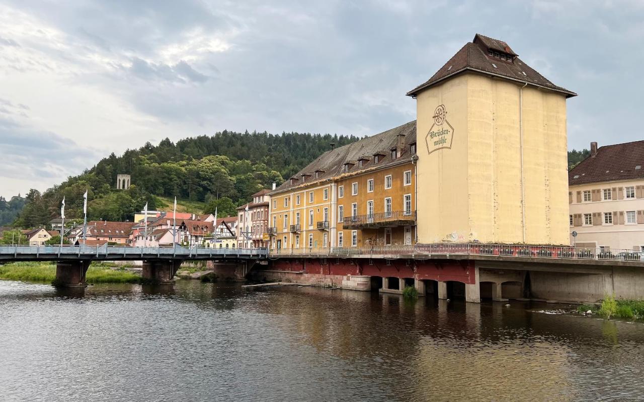 Modernes Studio Appartement Mit Leseecke Gernsbach Kültér fotó